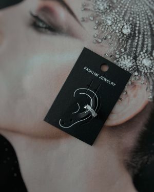 Náušnica na štýl piercingu SPARKLE