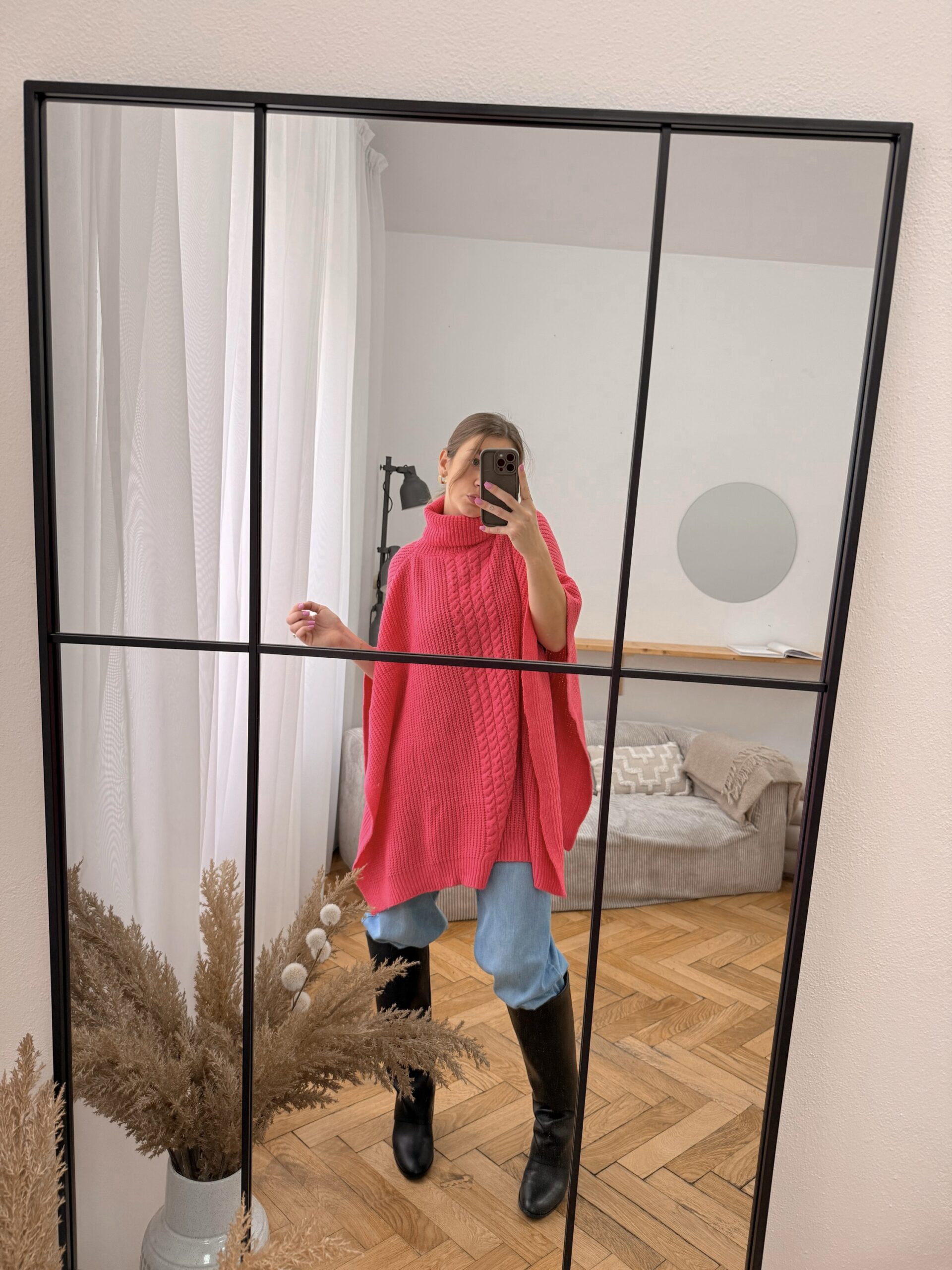 Pletené hrubé pončo LEA - FUCHSIA – Obrázok 2