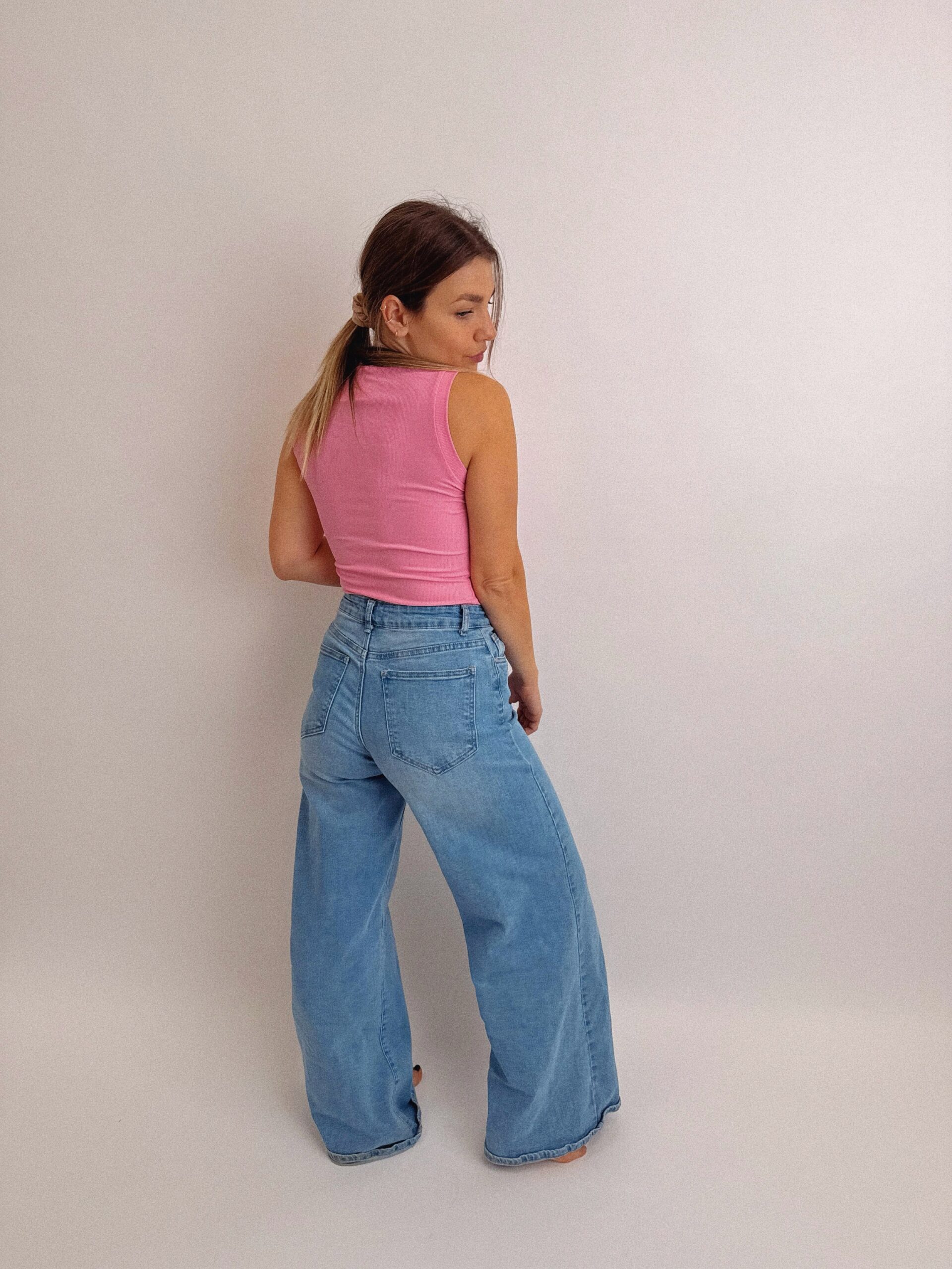 Tielkové body CLARA - PINK – Obrázok 5