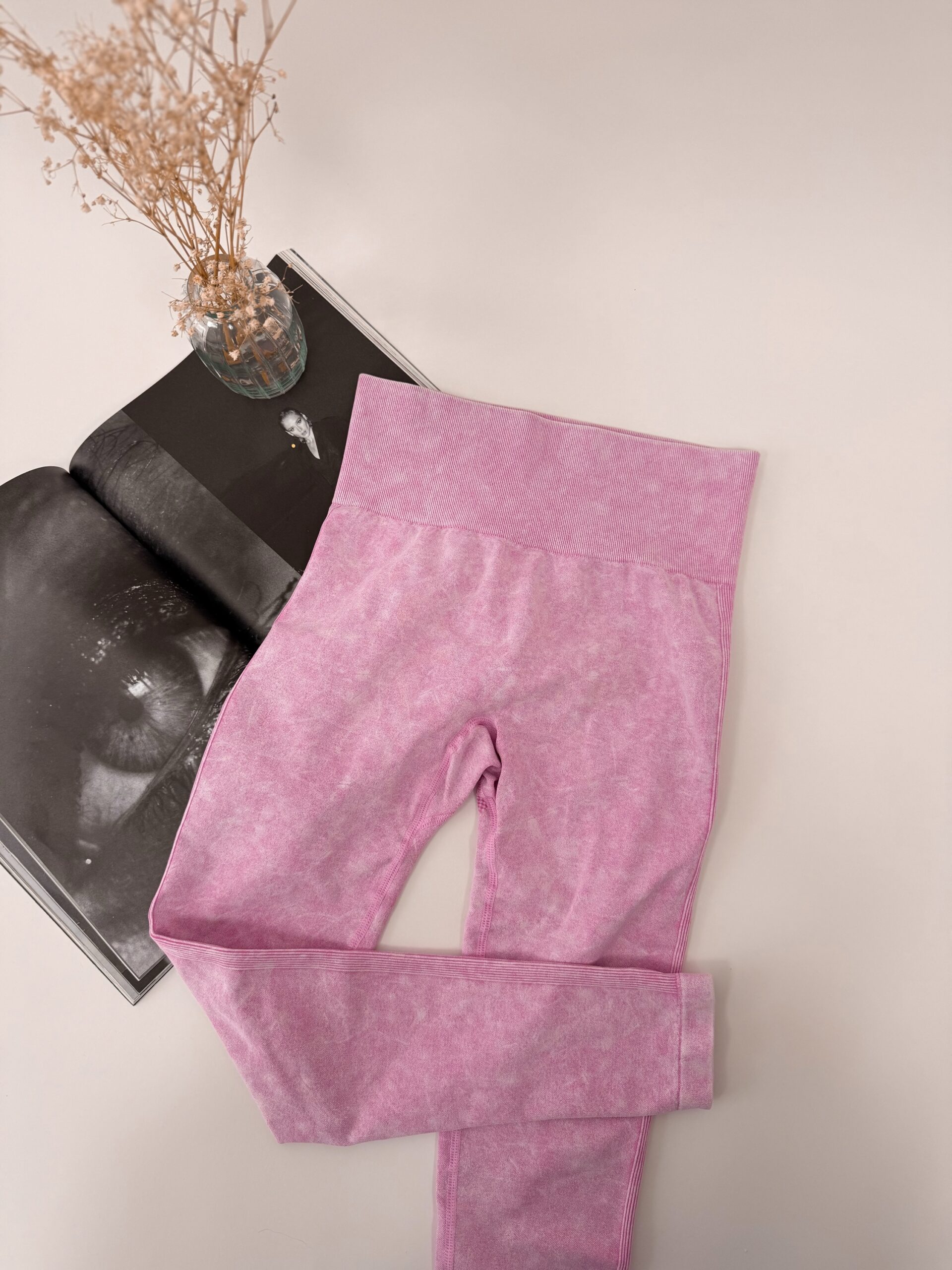 Push up bezšvové legíny TINNA - PINK – Obrázok 3